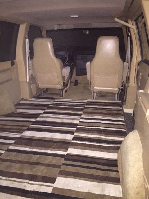 1986 Brown Chevrolet Astro van