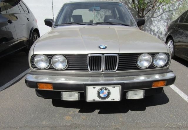 1986 Gold BMW 3-Series