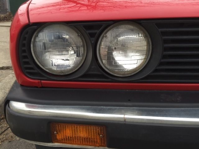 1986 Red BMW 3-Series