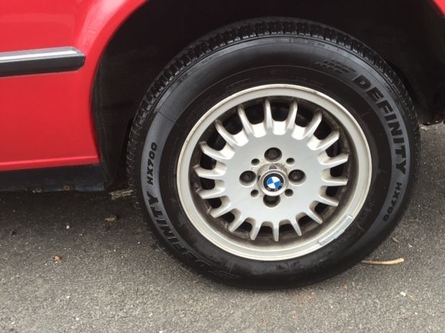 1986 Red BMW 3-Series