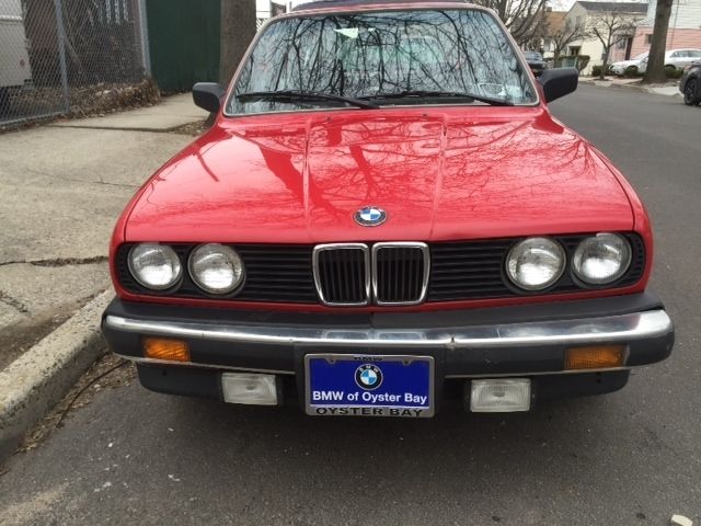 1986 Red BMW 3-Series