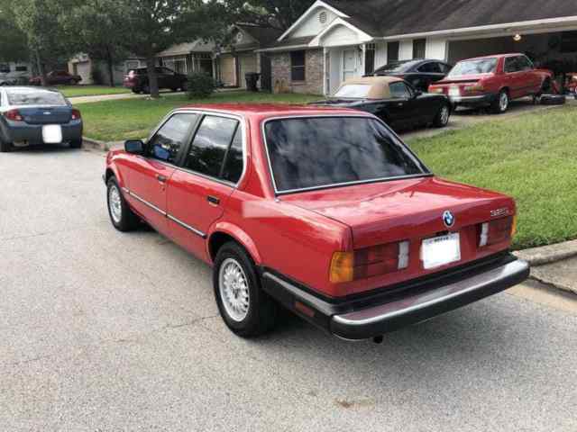 1986 Red BMW 3-Series Sedan