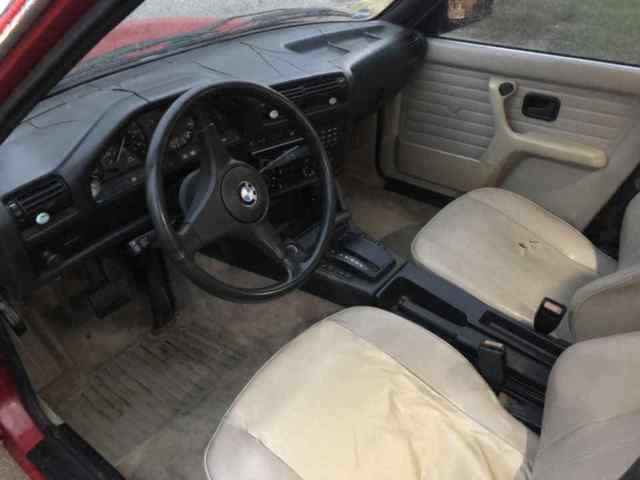 1986 Red BMW 3-Series Sedan