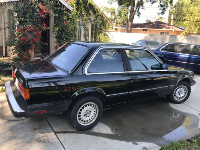 1986 Black BMW 3-Series Coupe