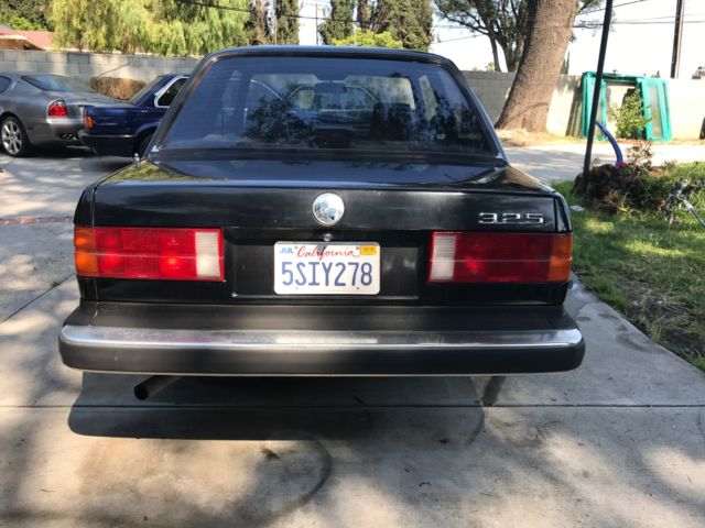 1986 Black BMW 3-Series Coupe