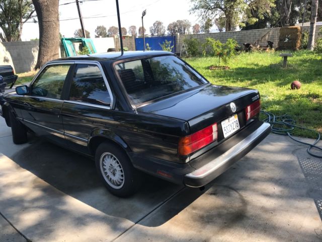 1986 Black BMW 3-Series Coupe