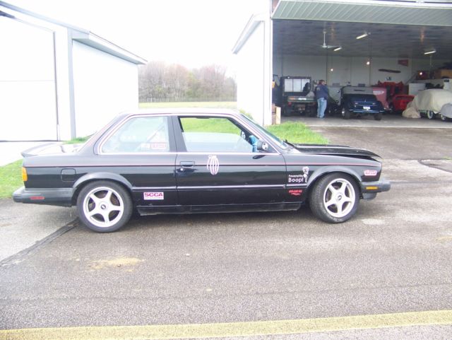 1986 Black BMW 3-Series Coupe