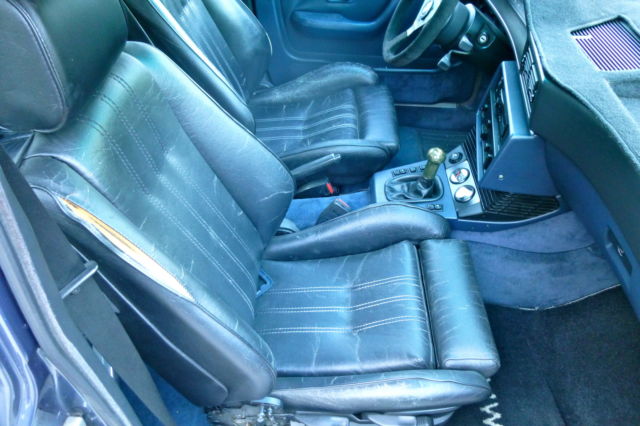 1986 Blue BMW 5-Series Sedan