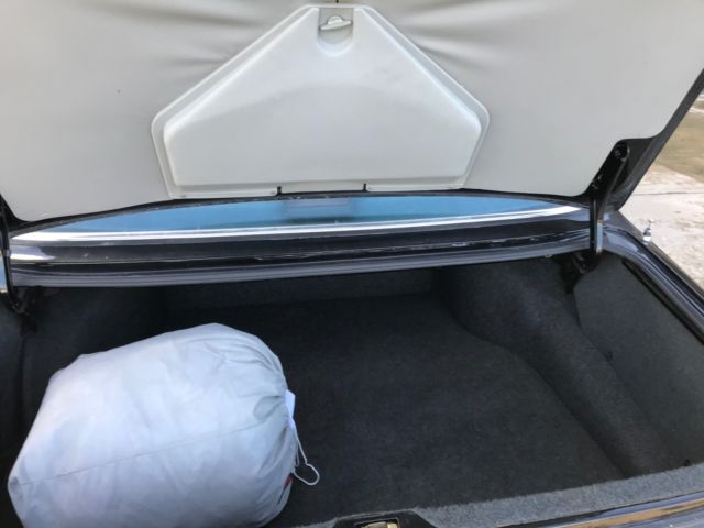 1986 Black BMW 6-Series Coupe