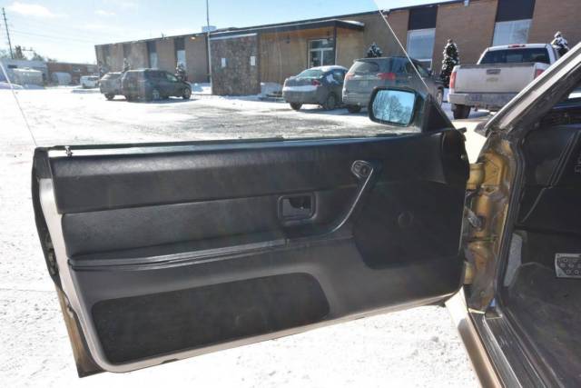 1986 Bronze BMW 6-Series Coupe