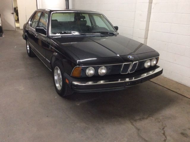 1986 Black BMW 7-Series Coupe