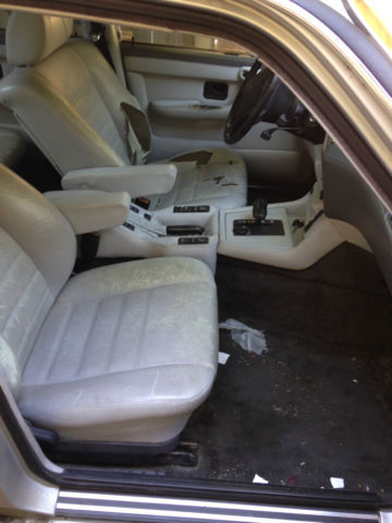 1986 Gray BMW 7-Series Sedan