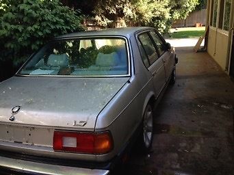 1986 Gray BMW 7-Series Sedan