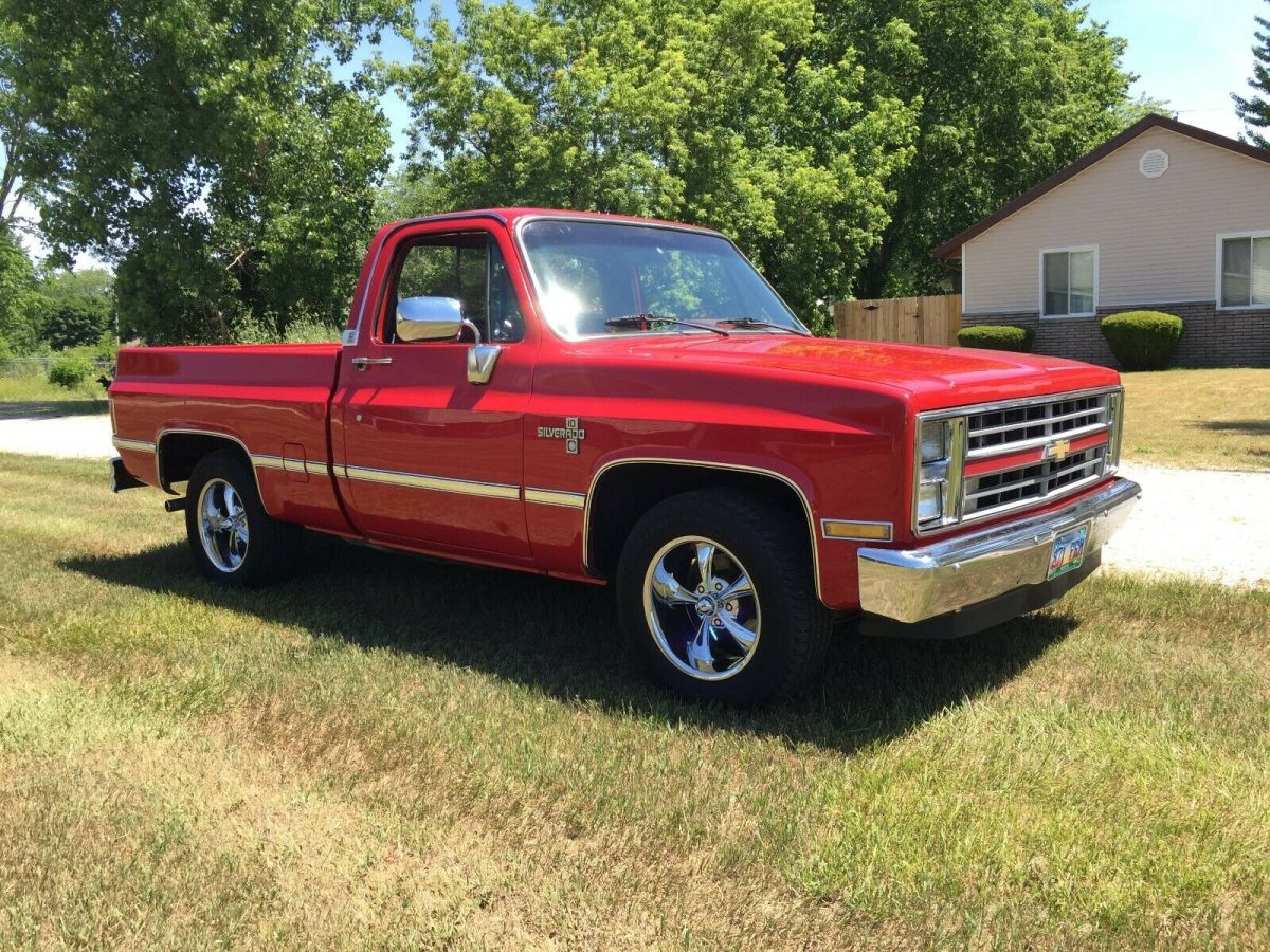 1986 Red Chevrolet C-10 Standard Cab Pickup