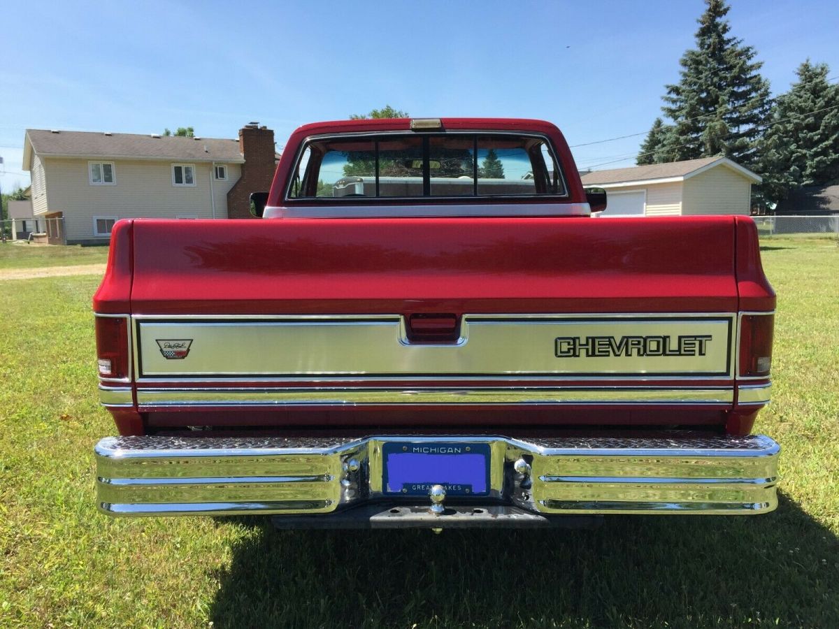 1986 Red Chevrolet C-10 Standard Cab Pickup