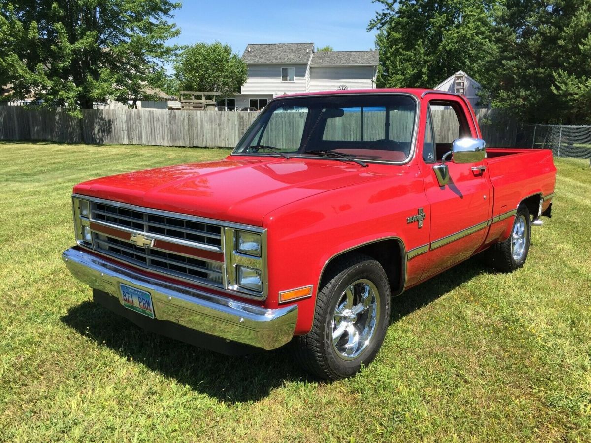 1986 Red Chevrolet C-10 Standard Cab Pickup