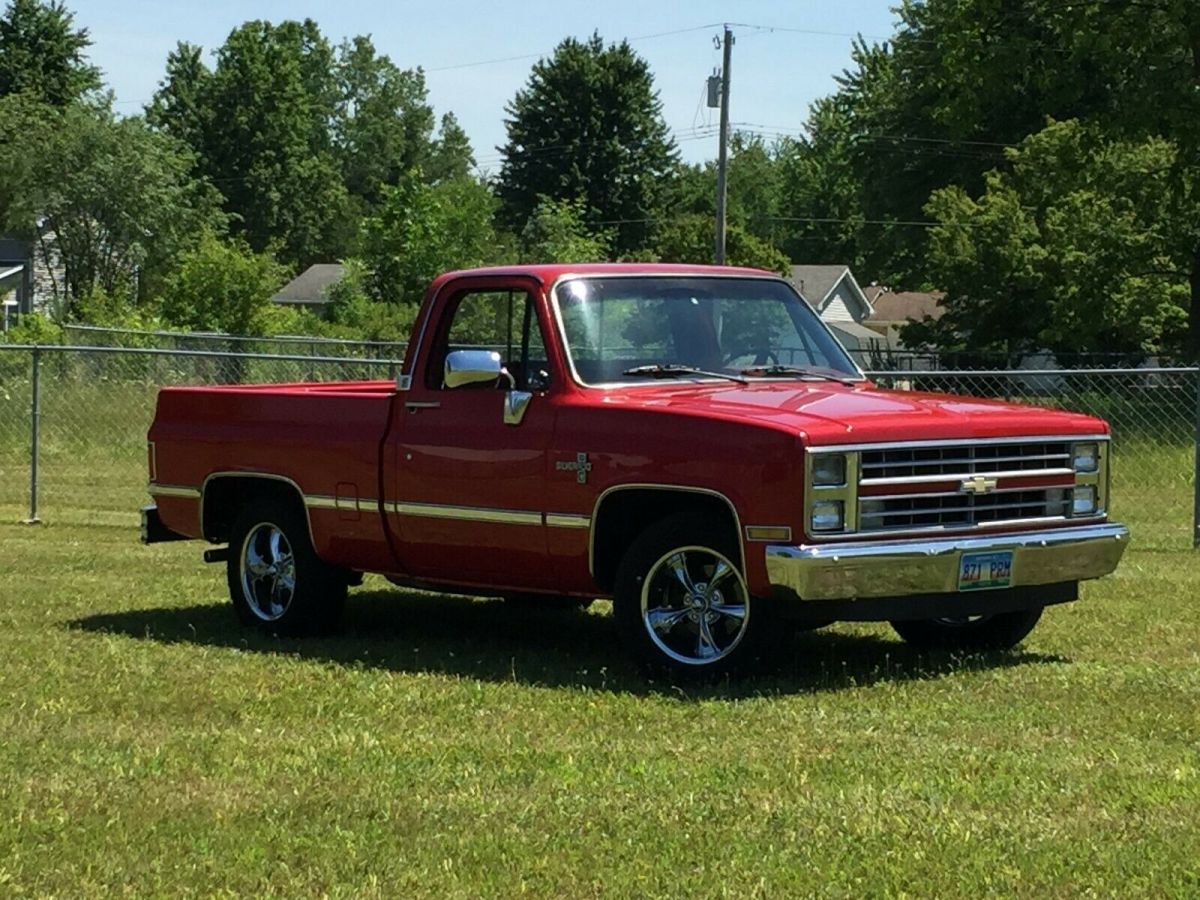 1986 Red Chevrolet C-10 Standard Cab Pickup