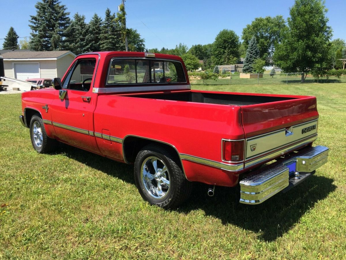 1986 Red Chevrolet C-10 Standard Cab Pickup