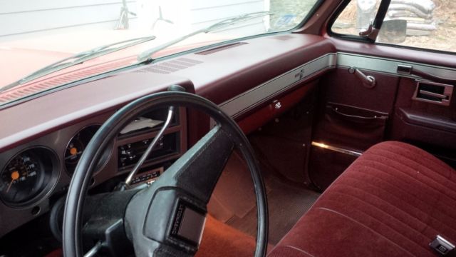 1986 Red Chevrolet Other Pickups Standard Cab Pickup