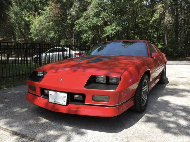 1986 Red Chevrolet Camaro Coupe