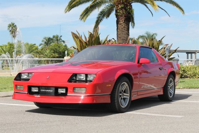1986 Red Chevrolet Camaro Coupe