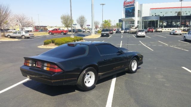 1986 Black Chevrolet Camaro Coupe