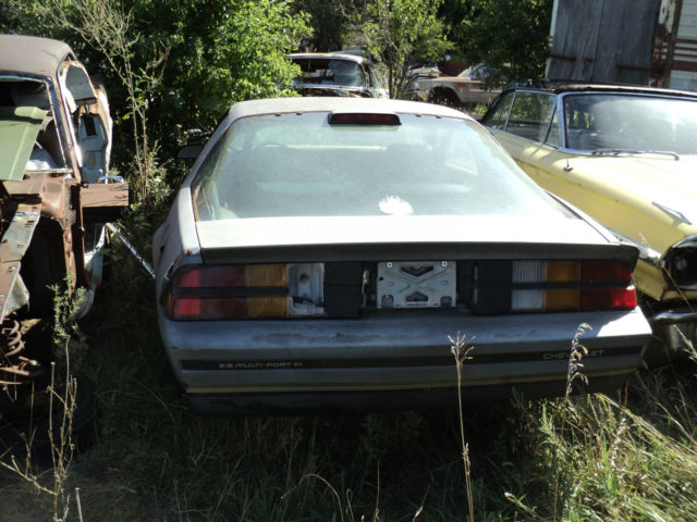 1986 Gray Chevrolet Camaro Coupe