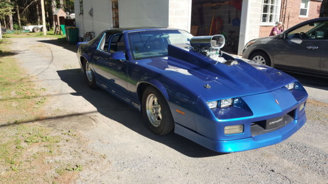 1986 Blue Chevrolet Camaro