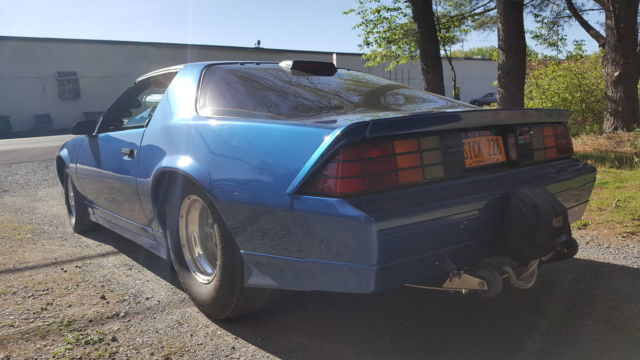 1986 Blue Chevrolet Camaro