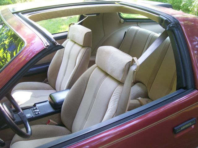 1986 Red Chevrolet Camaro Coupe