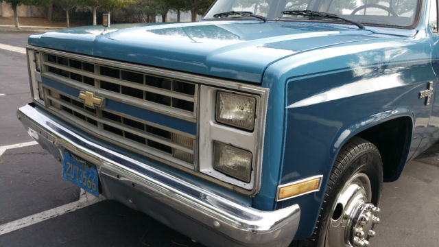 1986 Blue Chevrolet C/K Pickup 3500 Extended Crew Cab Pickup