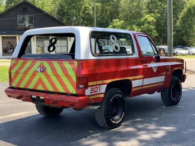 1986 Red Chevrolet Blazer SUV