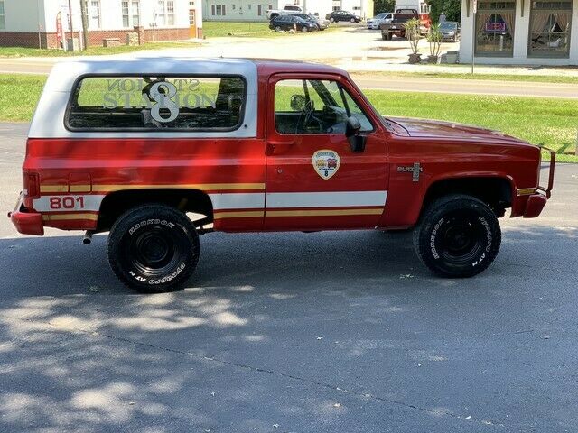 1986 Red Chevrolet Blazer SUV