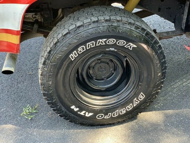 1986 Red Chevrolet Blazer SUV