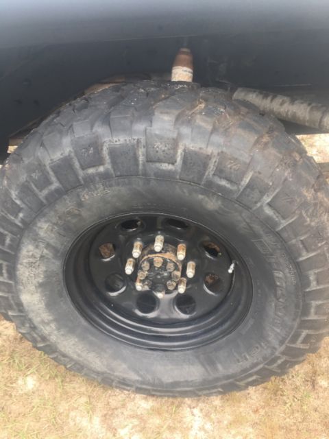 1987 White Chevrolet Blazer SUV