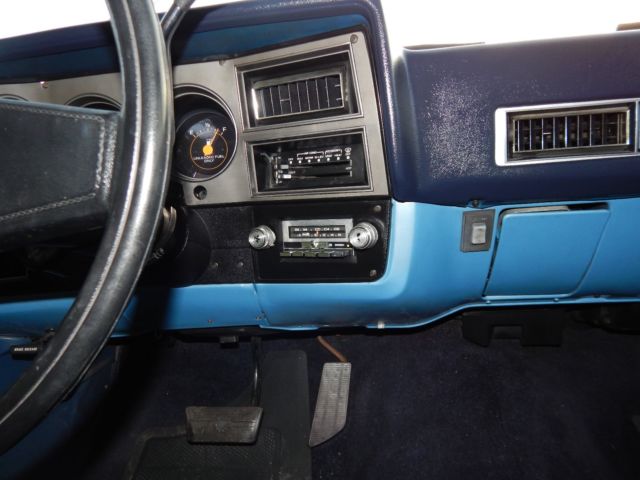 1986 Black Chevrolet C-10 Standard Cab Pickup