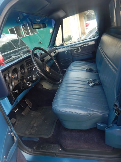 1986 Black Chevrolet C-10 Standard Cab Pickup