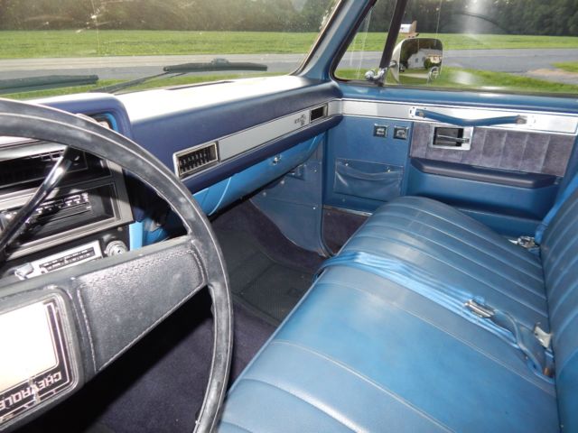 1986 Black Chevrolet C-10 Standard Cab Pickup