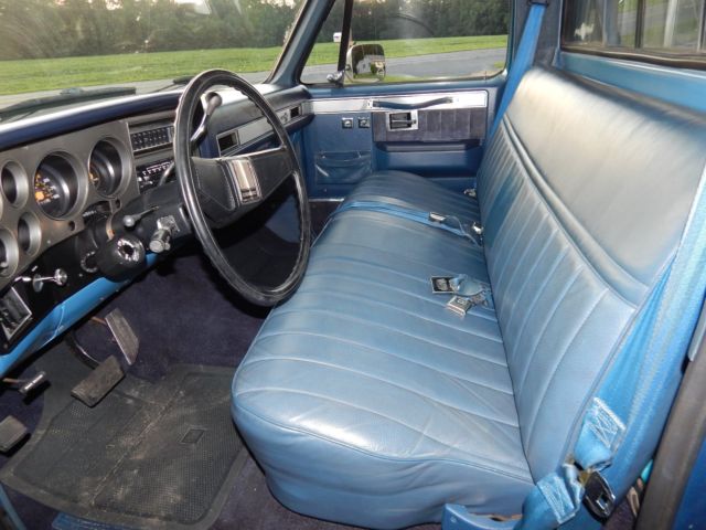 1986 Black Chevrolet C-10 Standard Cab Pickup