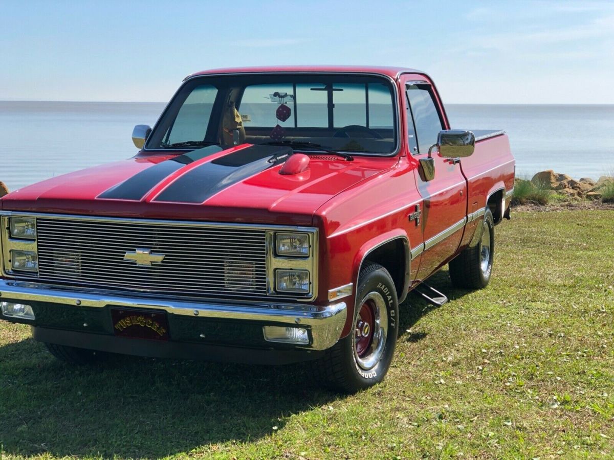 1986 Red Chevrolet C-10 Standard Cab Pickup