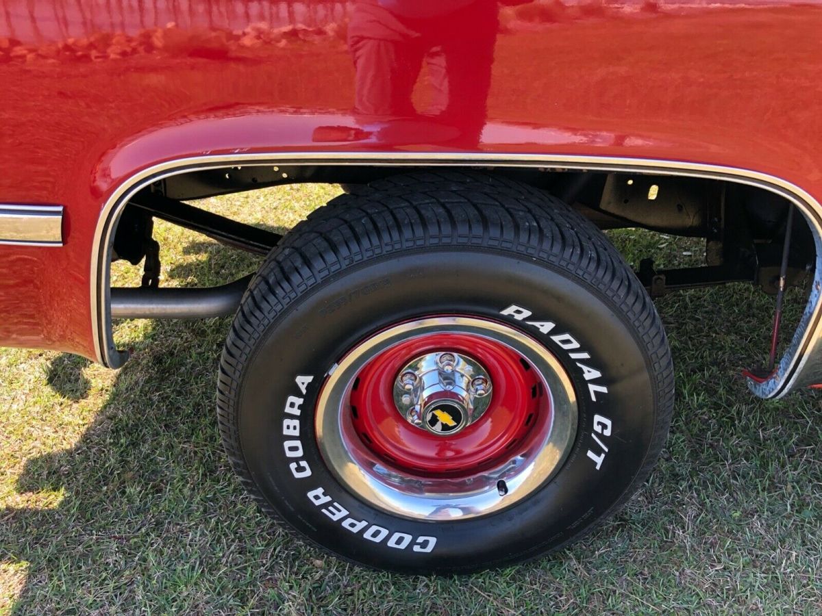 1986 Red Chevrolet C-10 Standard Cab Pickup