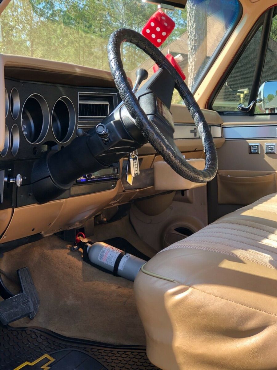 1986 Red Chevrolet C-10 Standard Cab Pickup