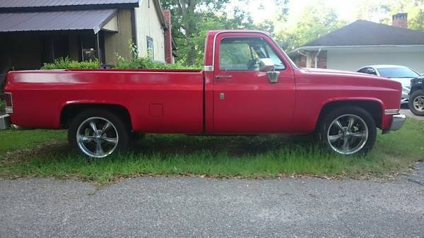 1986 Chevrolet C-10 Standard Cab Pickup