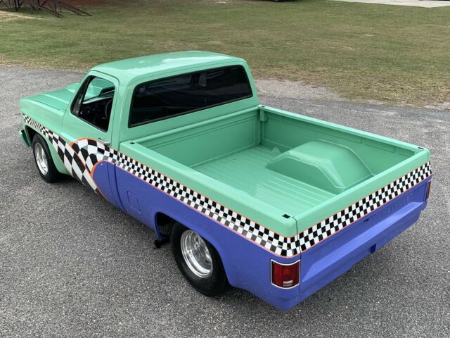 1986 Custom Chevrolet C-10 Standard Cab Pickup