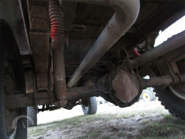 1986 Red Chevrolet C-10