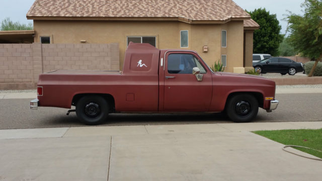 19860000 Maroon Chevrolet C-10 Extended Cab Pickup