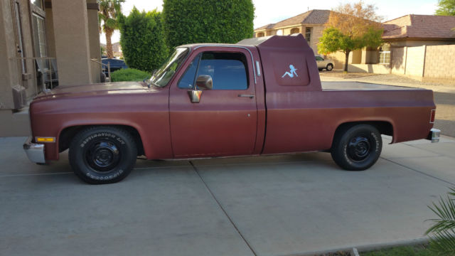 19860000 Maroon Chevrolet C-10 Extended Cab Pickup