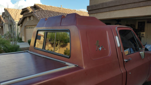19860000 Maroon Chevrolet C-10 Extended Cab Pickup