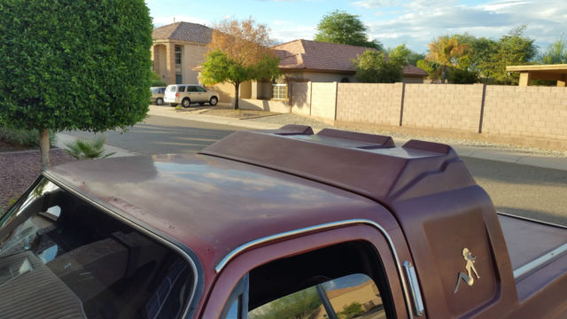 19860000 Maroon Chevrolet C-10 Extended Cab Pickup