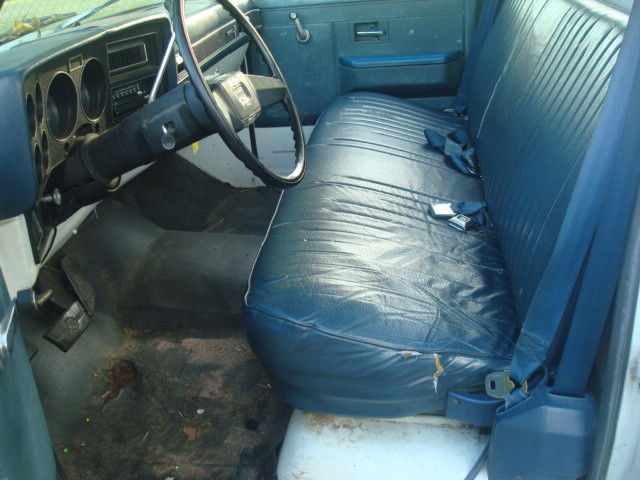 1986 WHITE Chevrolet C/K Pickup 2500 Standard Cab Pickup